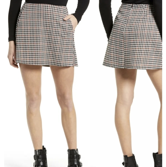 Nordstrom Dresses & Skirts - NWT La la Land mini skirt 😍 ♥